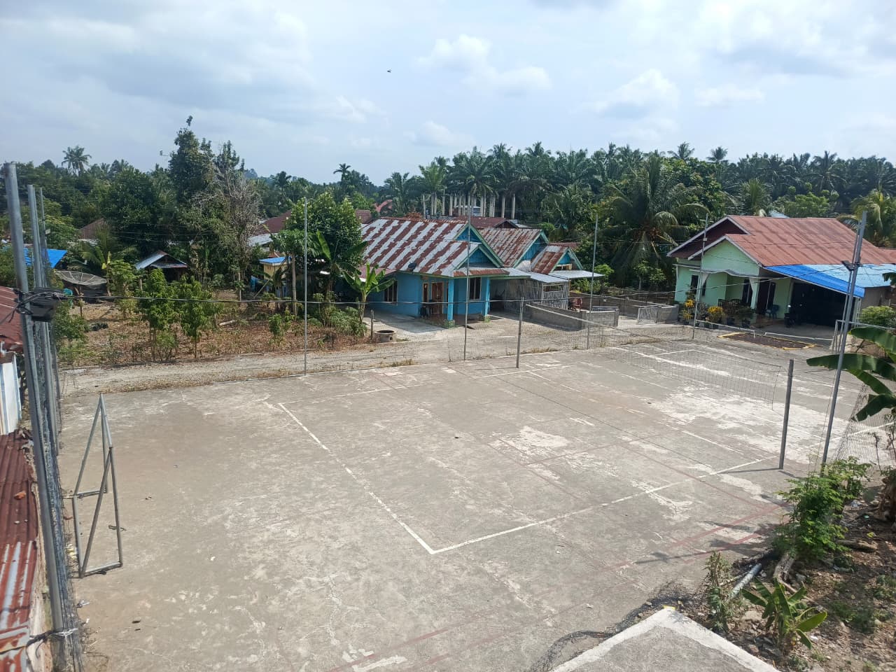 lapangan olahraga mini